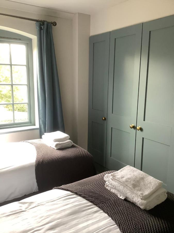 グロスター The Mooring Post Bed & Breakfast エクステリア 写真