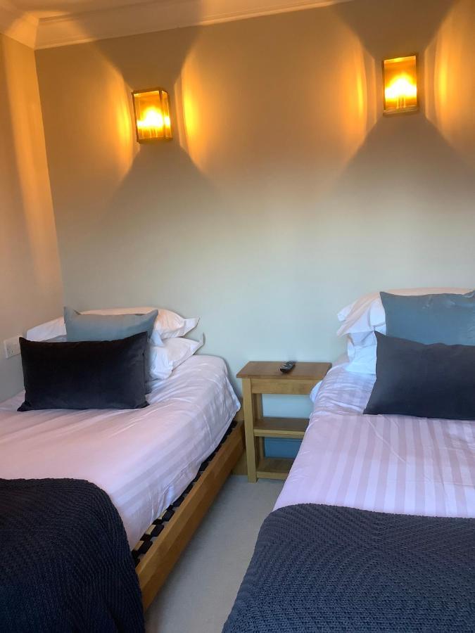 グロスター The Mooring Post Bed & Breakfast エクステリア 写真