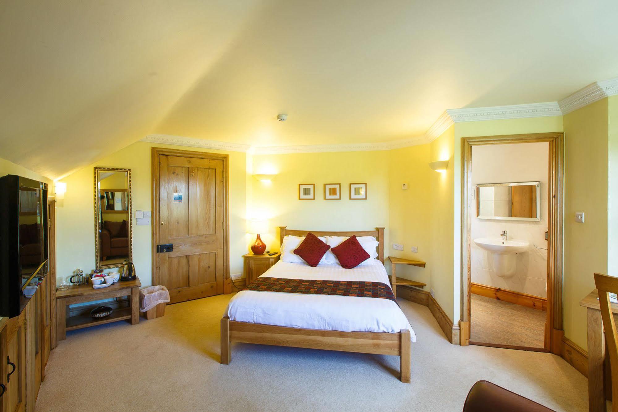 グロスター The Mooring Post Bed & Breakfast エクステリア 写真